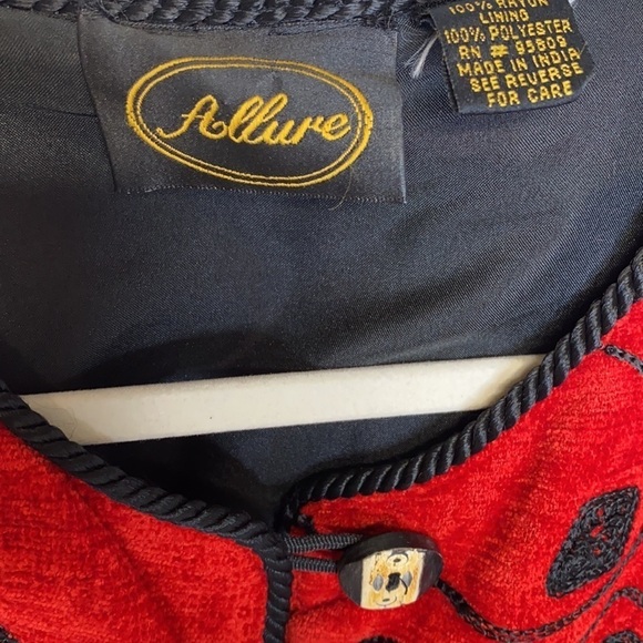 Vintage Allure Cat Dog Picasso Red Black Retro Jacket - Picture 12 of 16